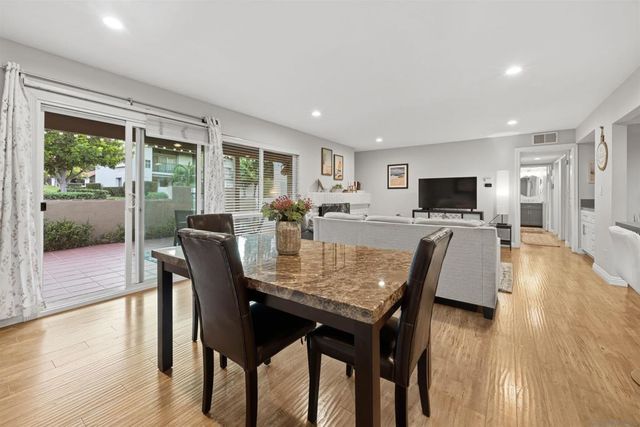 12089 Caminito Campana, San Diego, CA 92128
