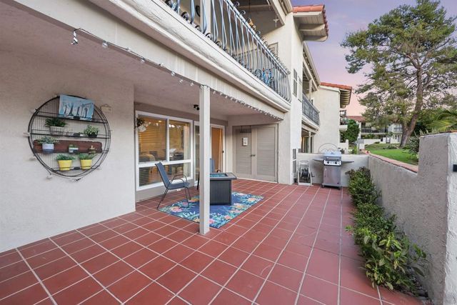 12089 Caminito Campana, San Diego, CA 92128