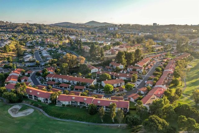 12089 Caminito Campana, San Diego, CA 92128