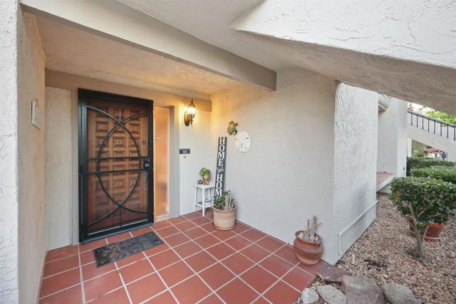 12089 Caminito Campana, San Diego, CA 92128