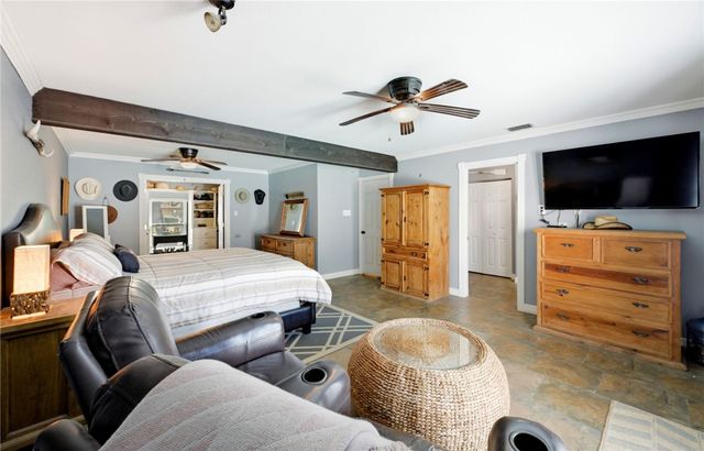 5037 Maylands Dr, Corpus Christi, TX 78413