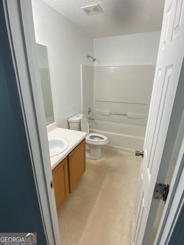 120 Chastain Circle, Newnan, GA 30263