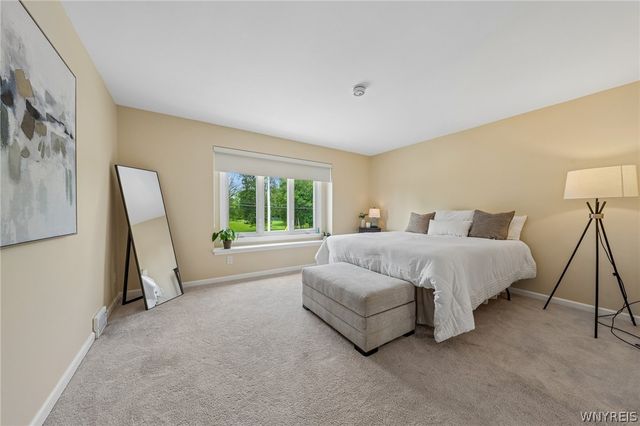 1439 North Forest Road 5, Amherst, NY 14221