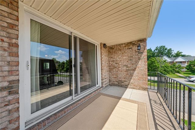 1439 North Forest Road 5, Amherst, NY 14221