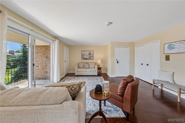 1439 North Forest Road 5, Amherst, NY 14221