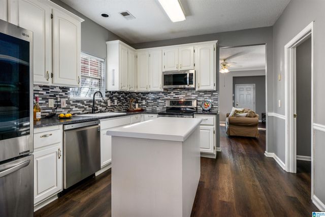 109 CANYON TRAIL, Pelham, AL 35124