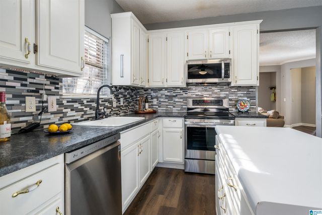 109 CANYON TRAIL, Pelham, AL 35124