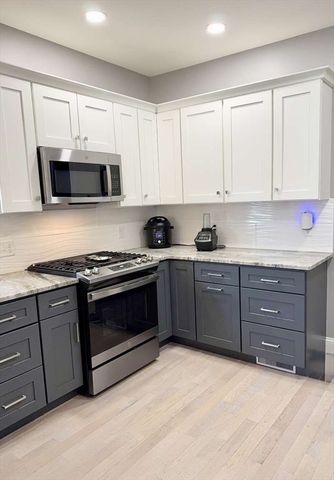 32 Starboard Drive 32, Wareham, MA 02532