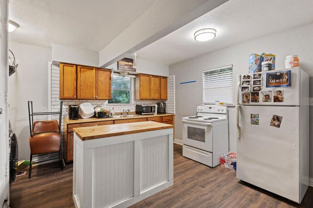 1601 W Bond Street, Denison, TX 75020