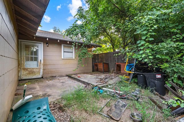 1601 W Bond Street, Denison, TX 75020