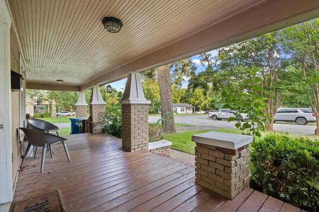 1601 W Bond Street, Denison, TX 75020