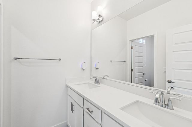 10458 Oboe Way, Elk Grove, CA 95757