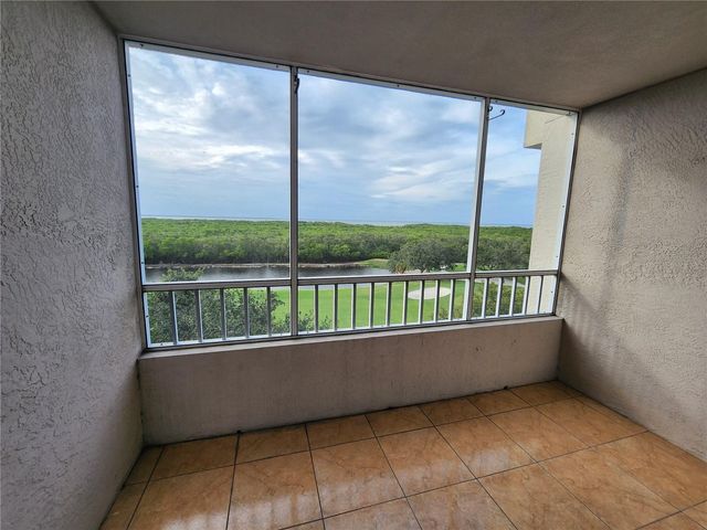 2333 FEATHER SOUND DRIVE A607, Clearwater, FL 33762