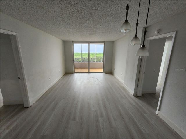 2333 FEATHER SOUND DRIVE A607, Clearwater, FL 33762