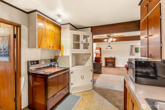 18123 60th Avenue W, Lynnwood, WA 98037