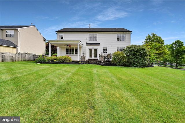 106 WOODBRIDGE CT, Sellersville, PA 18960