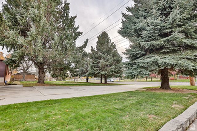 9506 N 4000 W, Cedar Hills, UT 84062