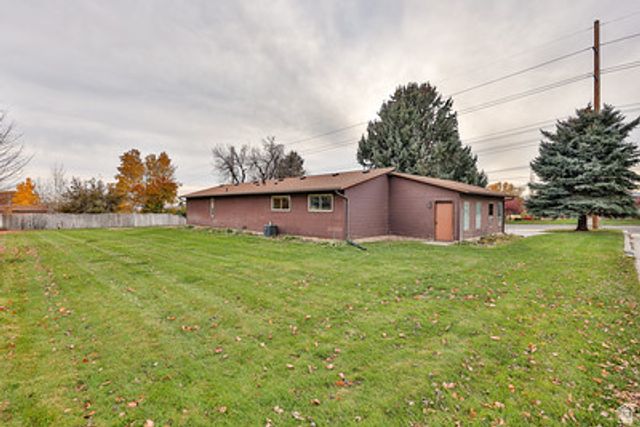 9506 N 4000 W, Cedar Hills, UT 84062