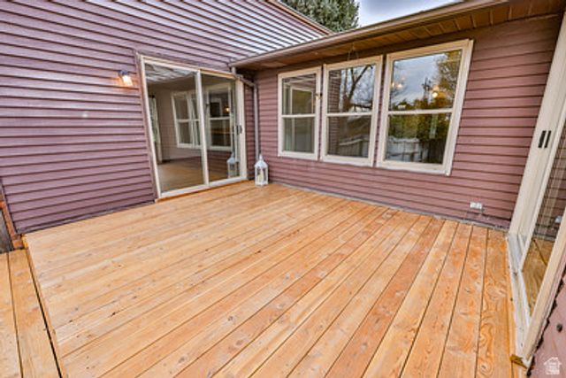 9506 N 4000 W, Cedar Hills, UT 84062