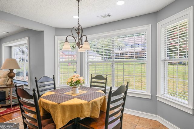 12189 Lauren Way, Fayetteville, GA 30215