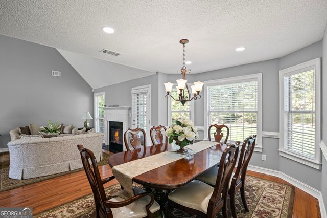 12189 Lauren Way, Fayetteville, GA 30215