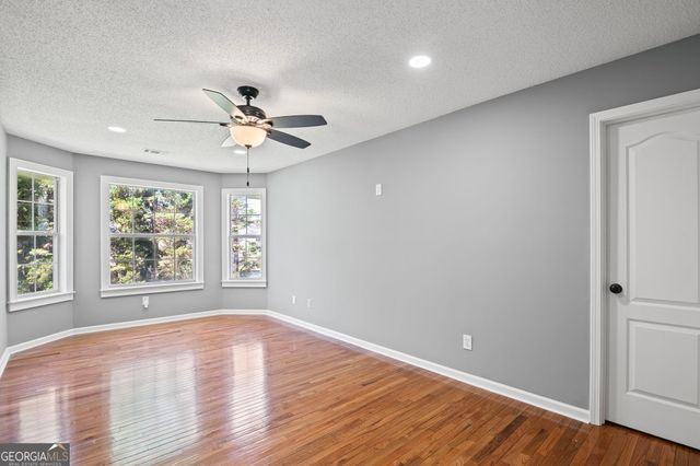 12189 Lauren Way, Fayetteville, GA 30215