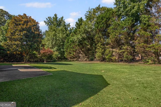 12189 Lauren Way, Fayetteville, GA 30215