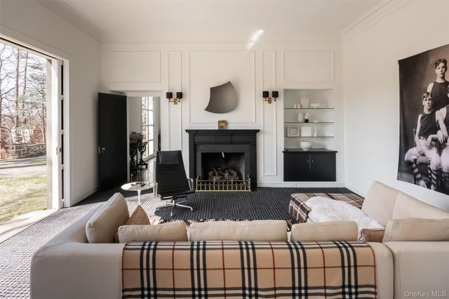 72 Lookout Road, Tuxedo Park, NY 10987