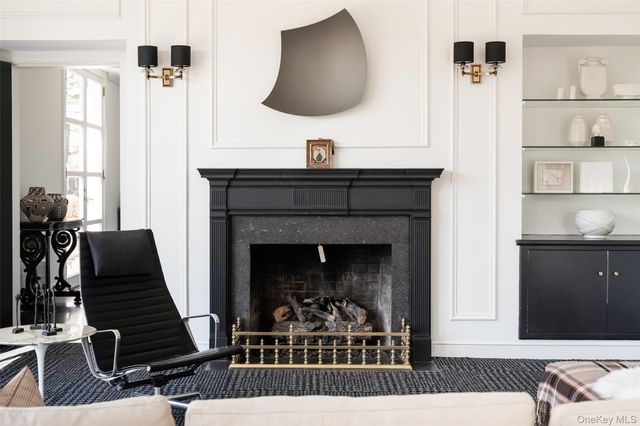 72 Lookout Road, Tuxedo Park, NY 10987