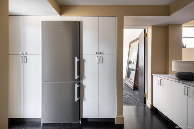 72 Lookout Road, Tuxedo Park, NY 10987