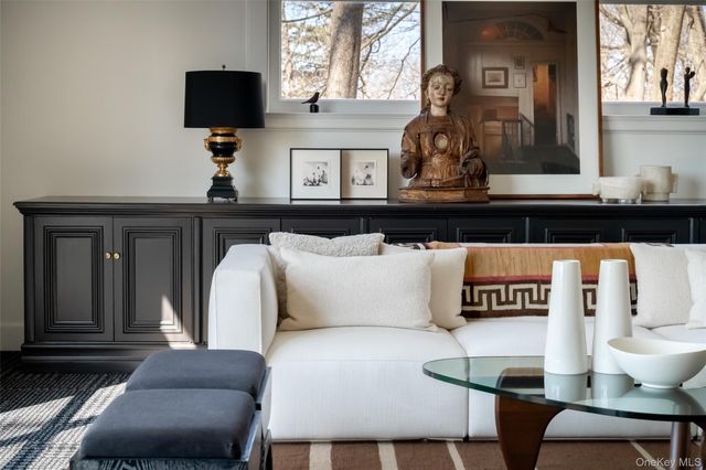 72 Lookout Road, Tuxedo Park, NY 10987