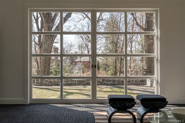 72 Lookout Road, Tuxedo Park, NY 10987