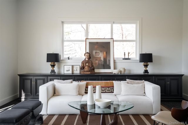 72 Lookout Road, Tuxedo Park, NY 10987