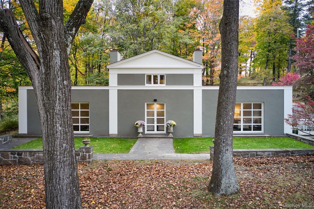 72 Lookout Road, Tuxedo Park, NY 10987