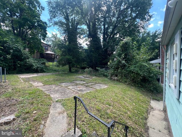 4015 DUVALL AVE, Baltimore, MD 21216