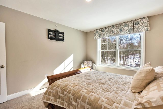 1C Pat's Way, Hollis, NH 03049