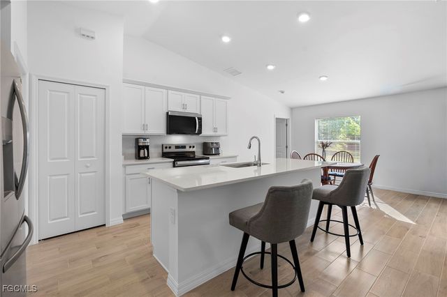 114 SW 13th ST, Cape Coral, FL 33991