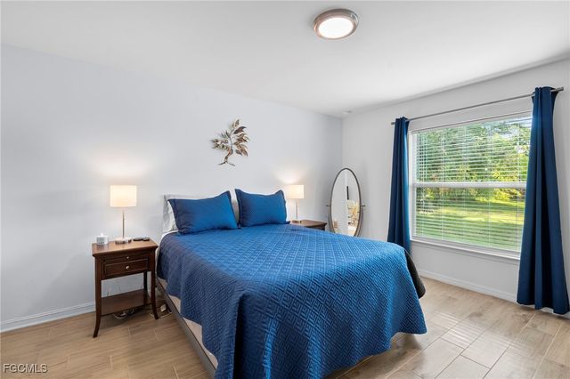 114 SW 13th ST, Cape Coral, FL 33991