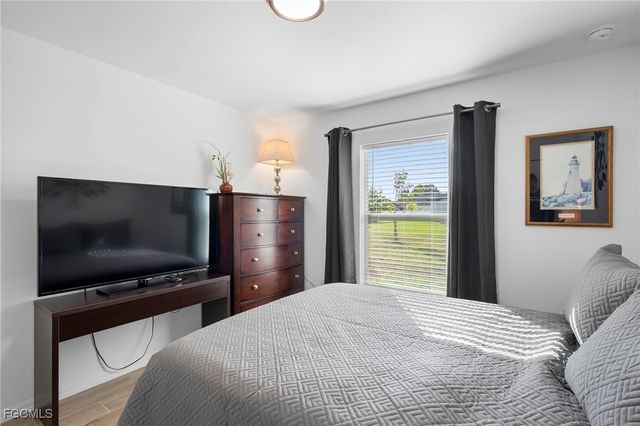 114 SW 13th ST, Cape Coral, FL 33991