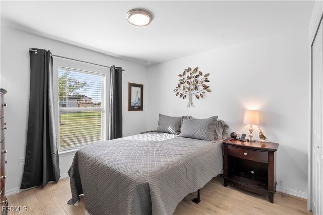 114 SW 13th ST, Cape Coral, FL 33991