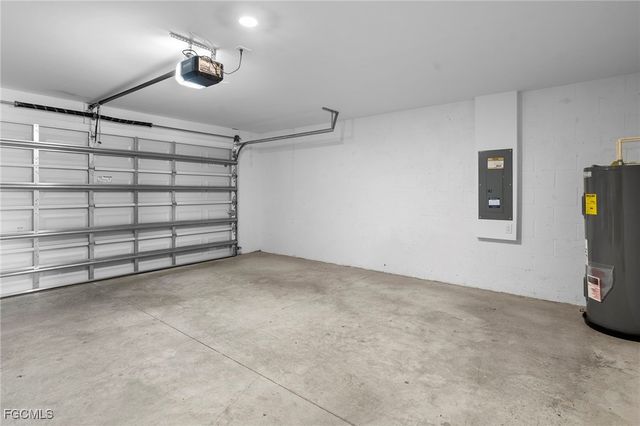 114 SW 13th ST, Cape Coral, FL 33991