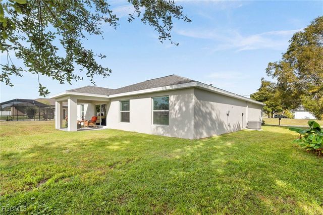 114 SW 13th ST, Cape Coral, FL 33991