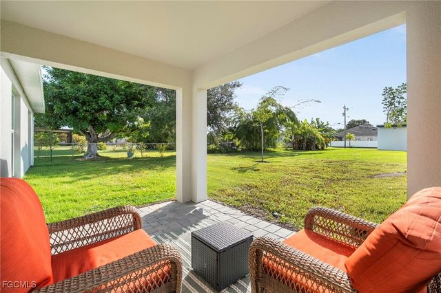 114 SW 13th ST, Cape Coral, FL 33991