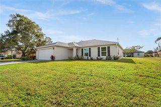 114 SW 13th ST, Cape Coral, FL 33991