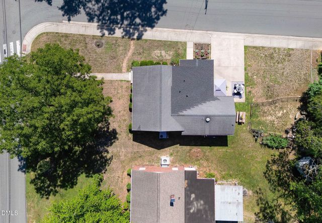 1702 W Front Street, Burlington, NC 27215