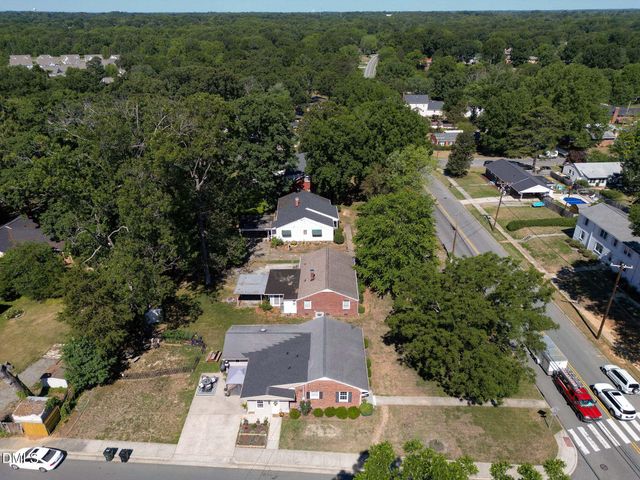 1702 W Front Street, Burlington, NC 27215