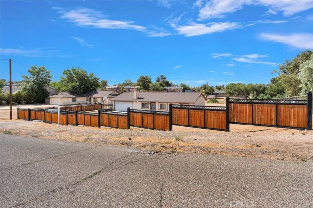 18128 Catalpa Street, Hesperia, CA 92345