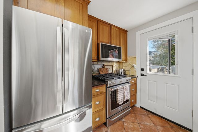 19 Fraser, Stoughton, MA 02072