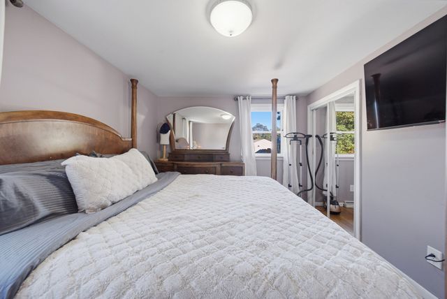 19 Fraser, Stoughton, MA 02072