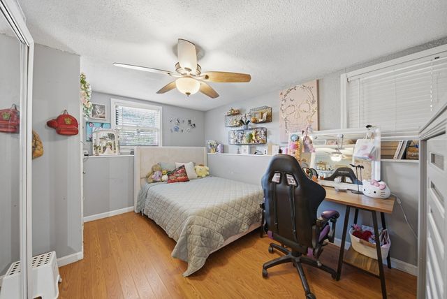 19 Fraser, Stoughton, MA 02072